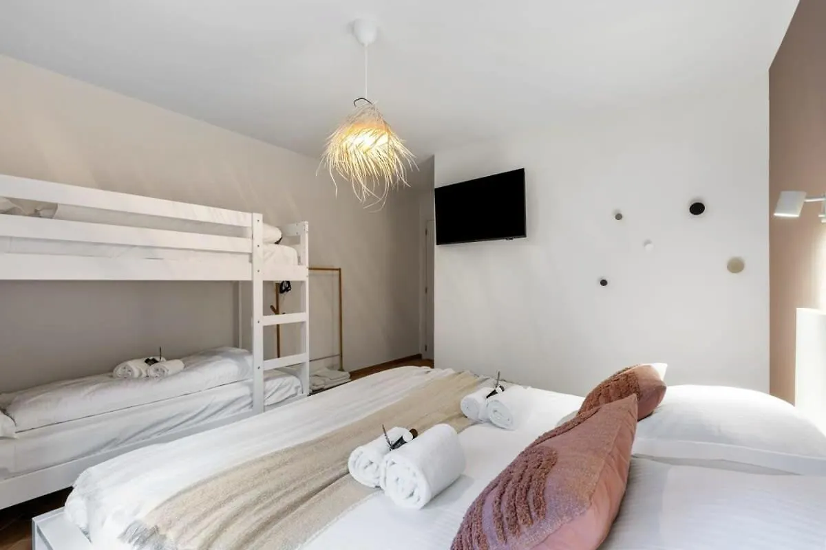 Albane - Modern 2 Bedroom Apartment In Ostend Belgium